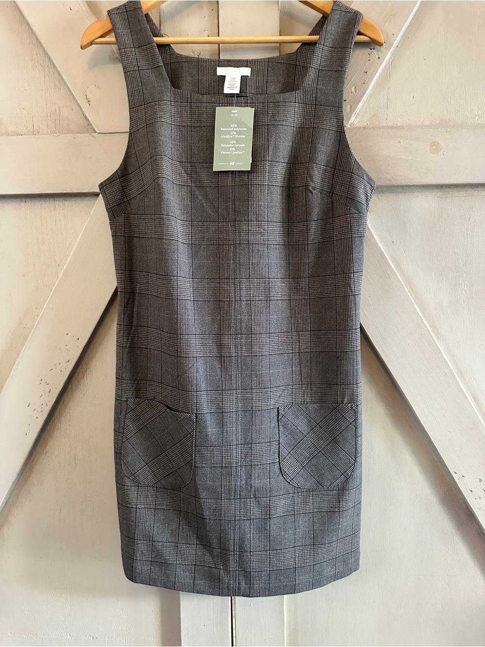 NWT H&M Plaid Mini Shift Dress Gray Black Sleeveless Pocket Dress Size Medium